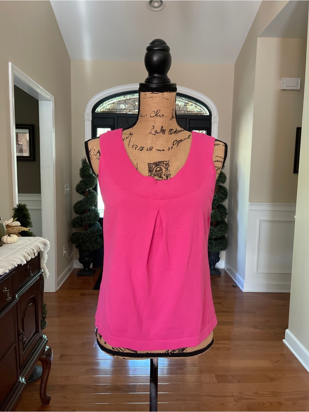 Nicaya Women's Vibrant Hot Pink Ribbed Scoop Neck Tank Top Sleeveless Blouse L